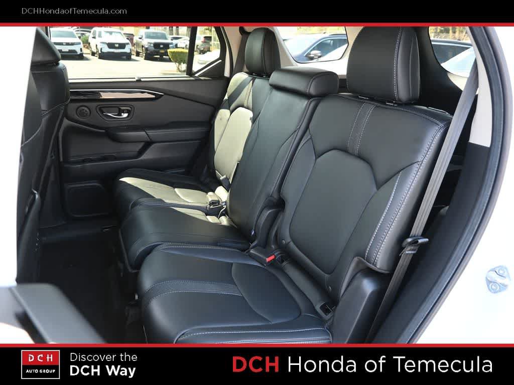 Certified 2024 Honda Pilot Touring image 17