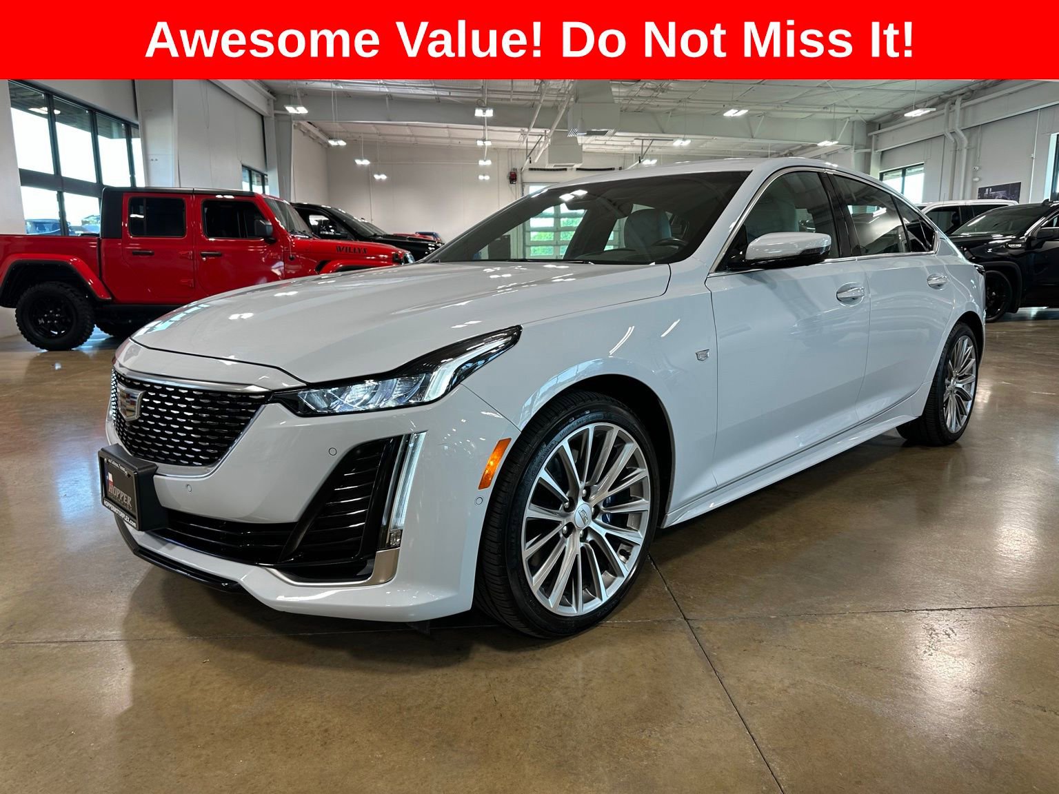 Used 2022 Cadillac CT5 Premium Luxury image 3