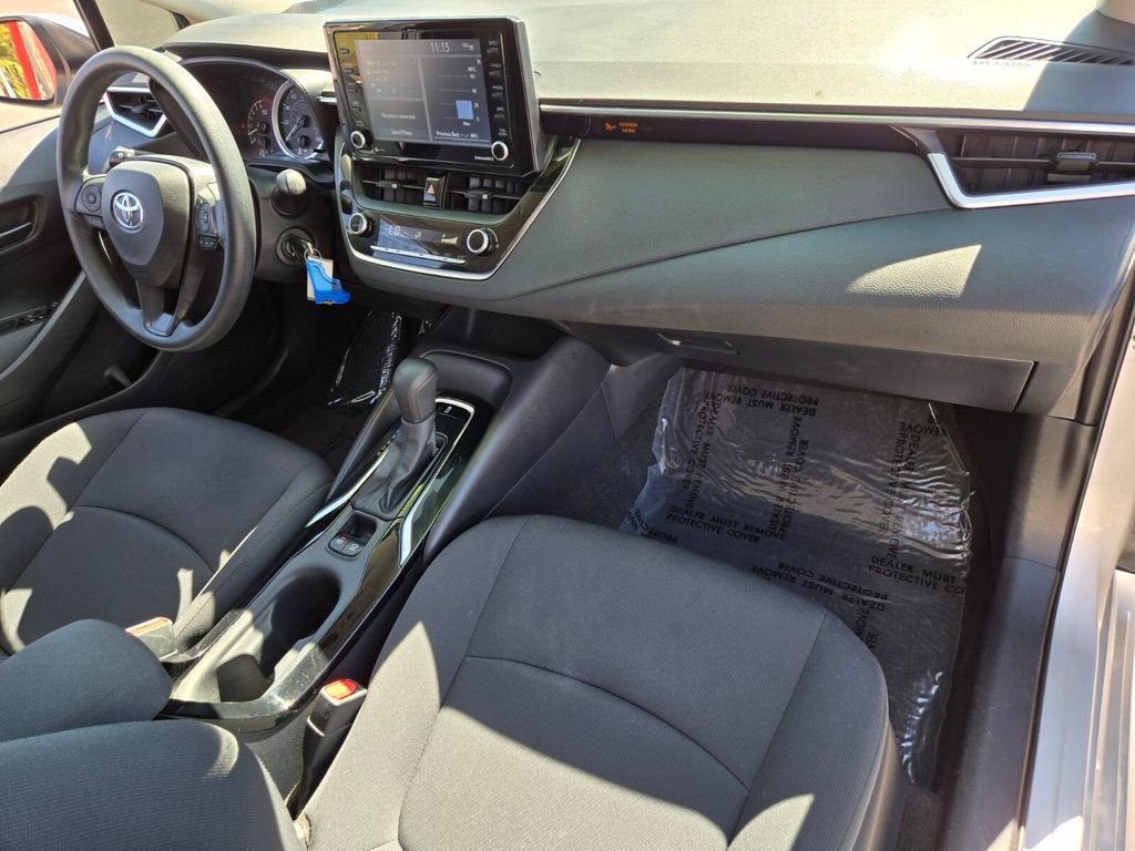Used 2022 Toyota Corolla LE image 21