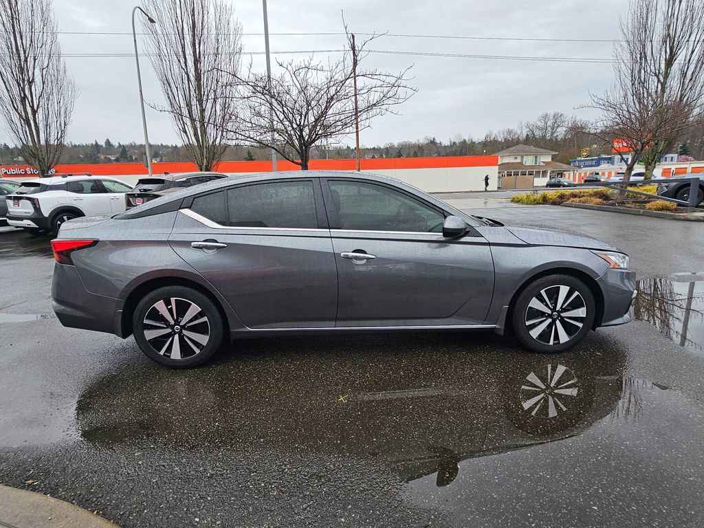 Used 2022 Nissan Altima 2.5 SV image 4