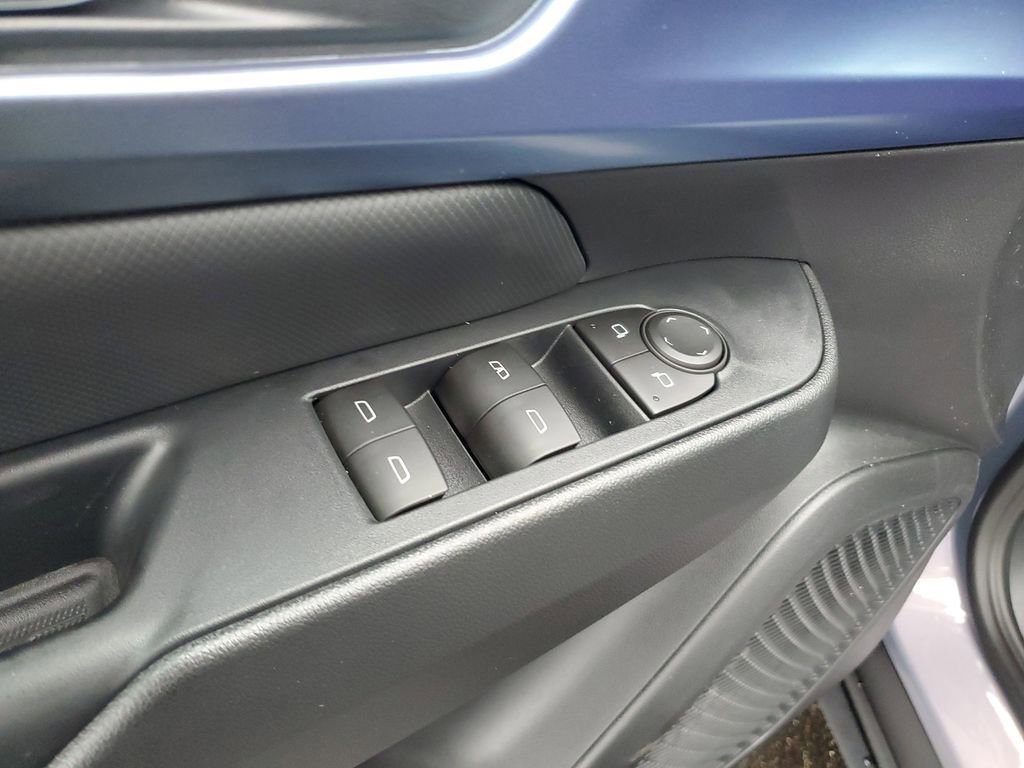 New 2026 Chevrolet Equinox EV LT image 14