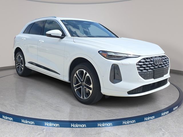 Used 2025 Audi Q5 Premium w/ Convenience Package AWD/4WD image 4