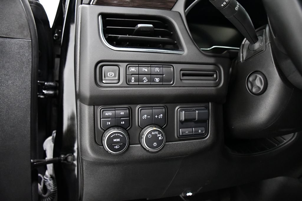 Used 2024 Chevrolet Tahoe Z71 w/ Off-Road Capability Package AWD/4WD image 11