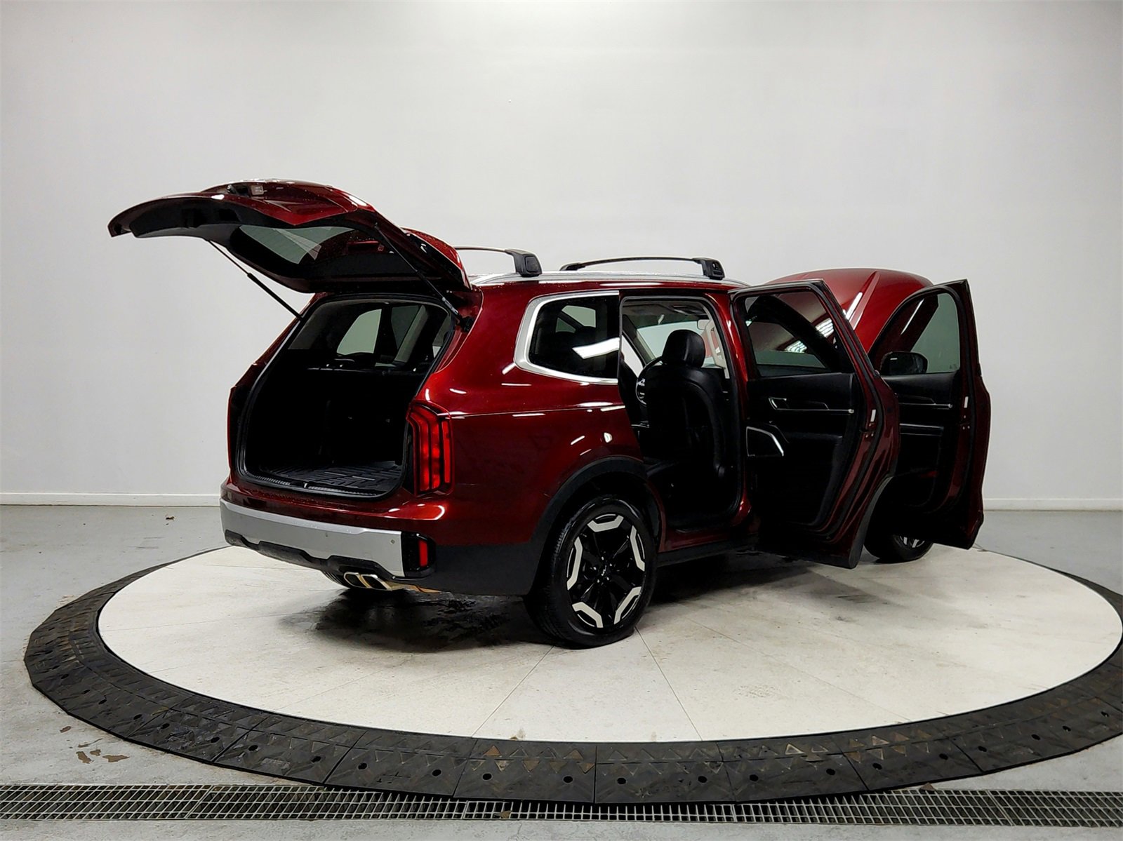 Used 2024 Kia Telluride S w/ S Sunroof Package image 15