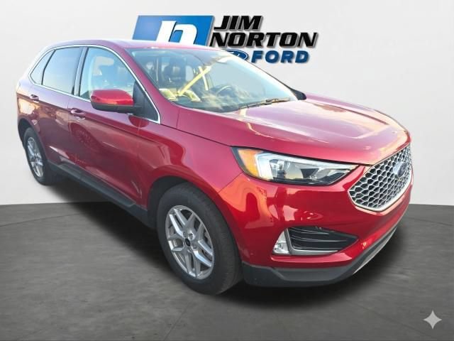 Used 2024 Ford Edge SEL w/ Convenience Package