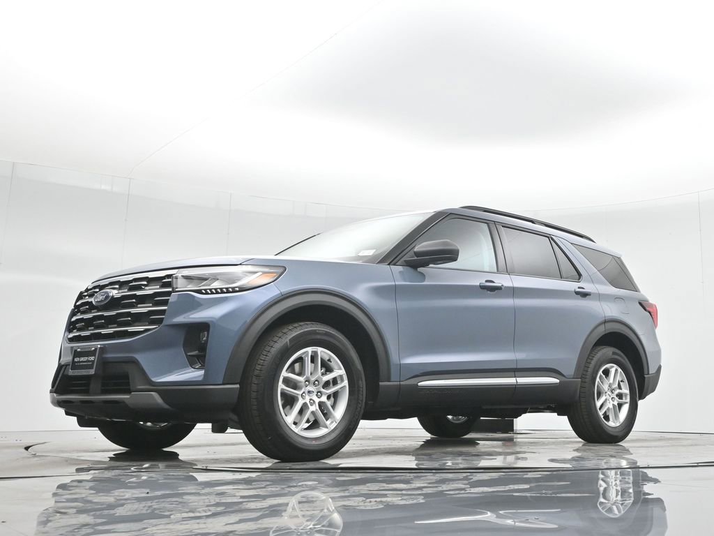 New 2025 Ford Explorer Active w/ Active Comfort Package image 28