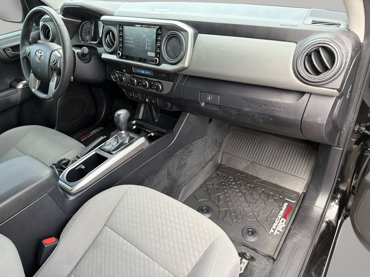 Used 2023 Toyota Tacoma SR5 w/ Technology Package AWD/4WD image 11