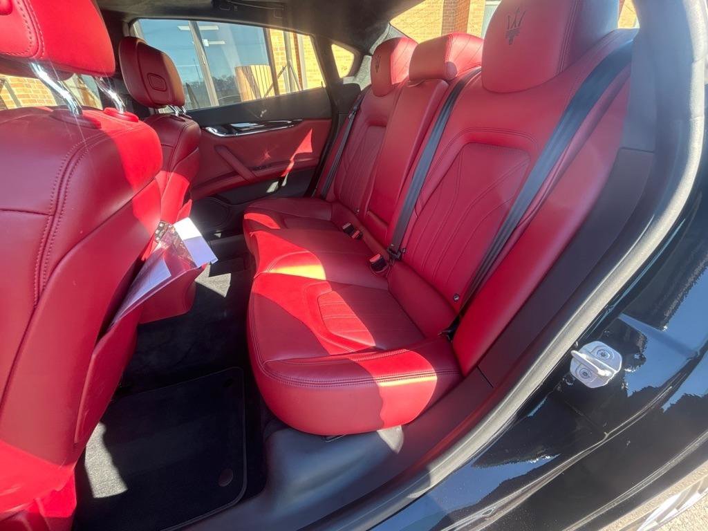 Used 2019 Maserati Quattroporte S GranLusso image 20