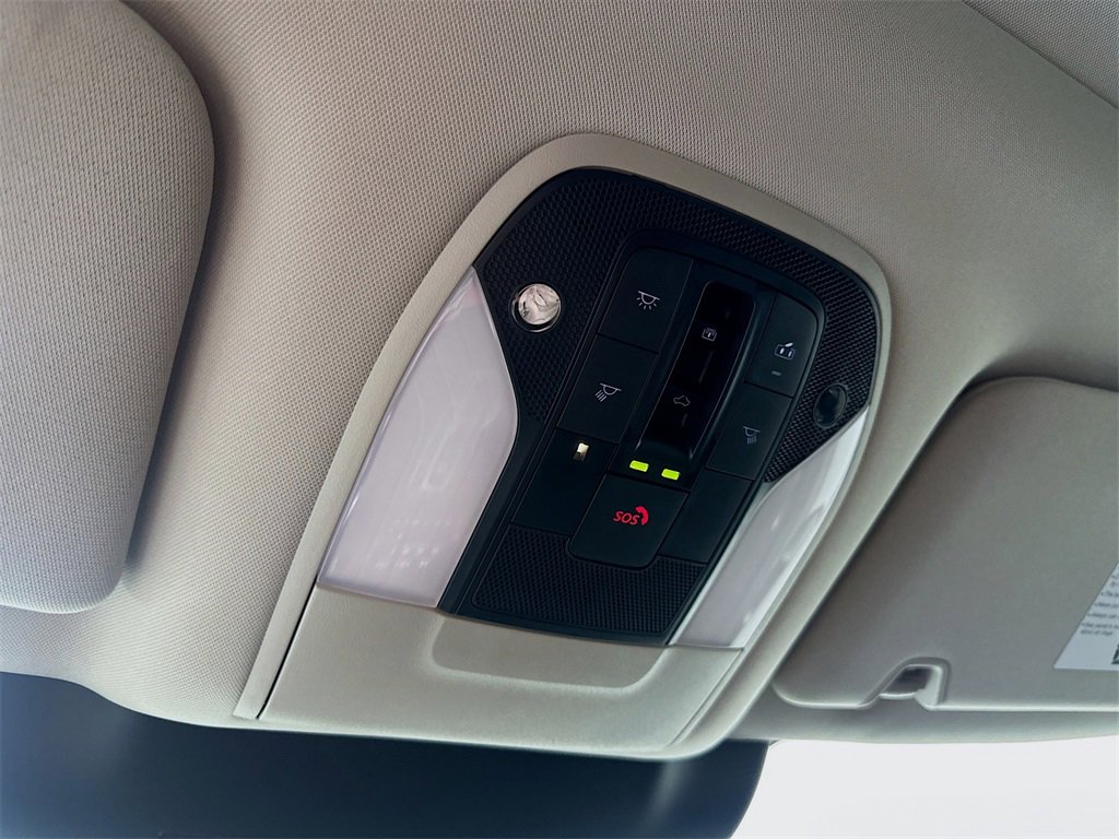 Used 2025 INFINITI QX60 Pure image 33