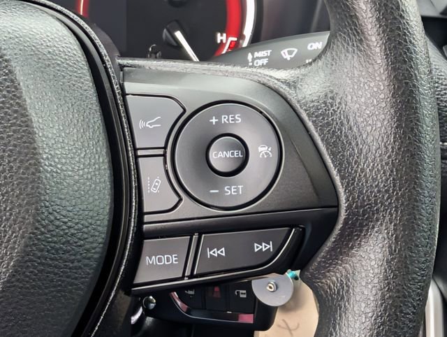 Certified 2025 Toyota RAV4 LE image 18