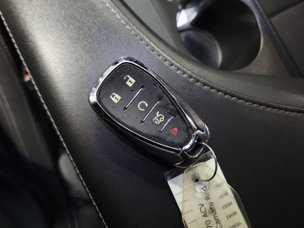 Used 2022 Chevrolet Camaro LT image 15