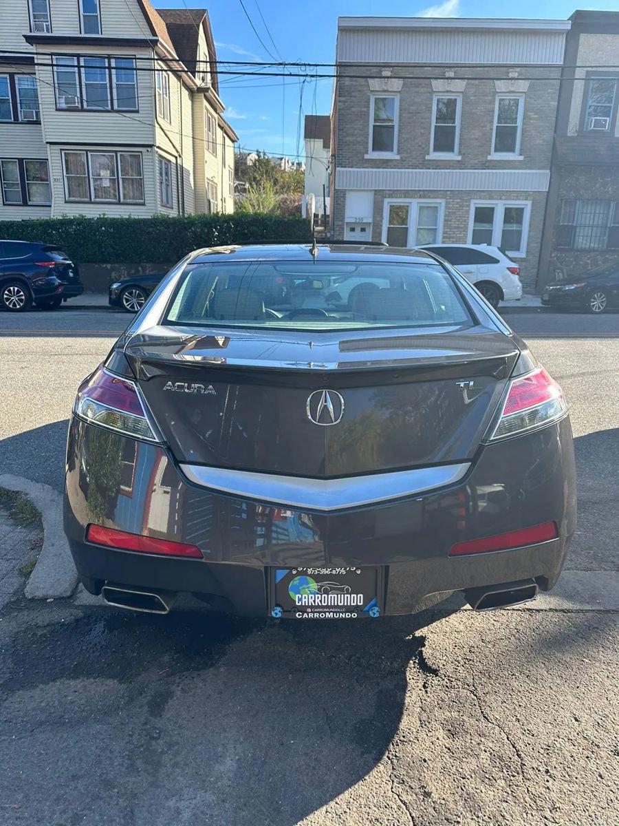 Used 2010 Acura TL w/ Technology Package image 4