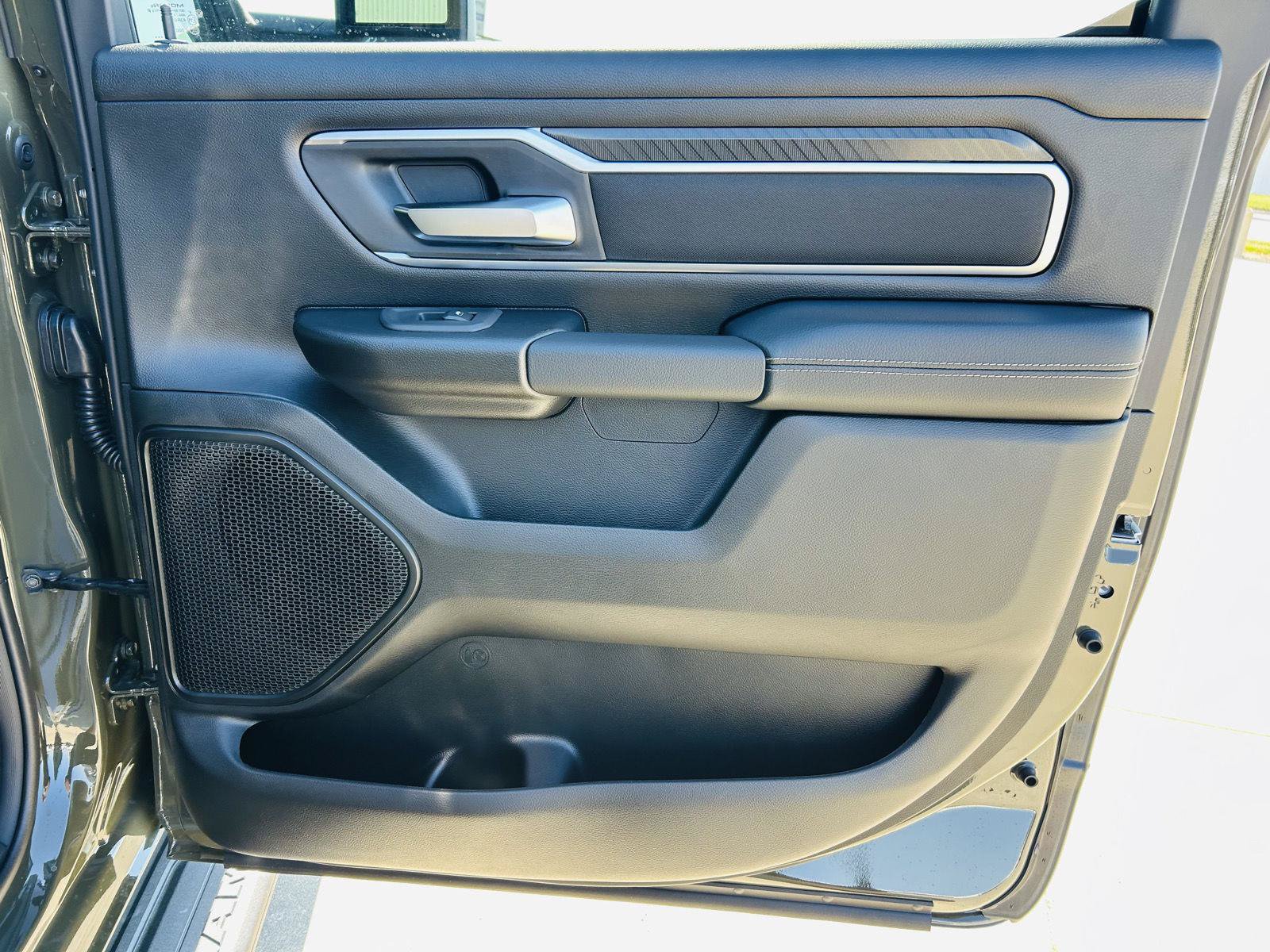 New 2027 RAM 1500 Big Horn AWD/4WD image 32