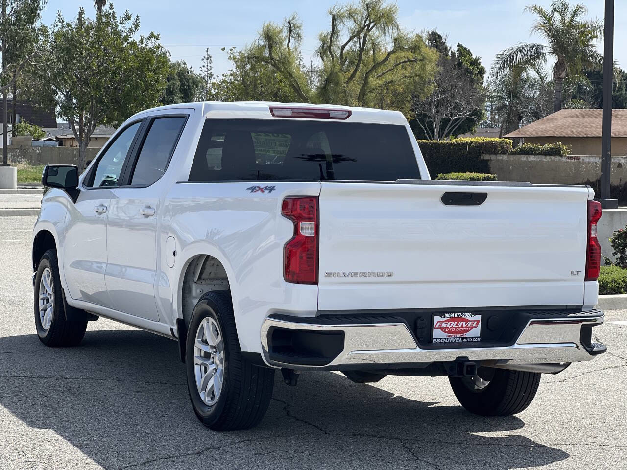 Used 2022 Chevrolet Silverado 1500 LT image 8
