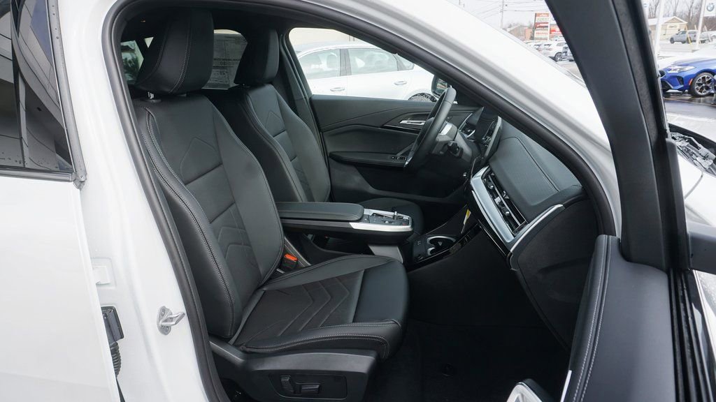 New 2026 BMW X2 xDrive28i w/ Convenience Package image 10