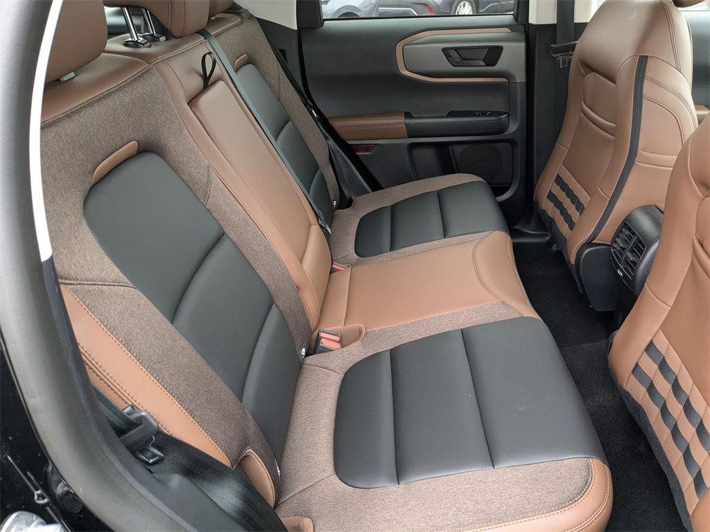 Used 2025 Ford Bronco Sport Outer Banks image 34