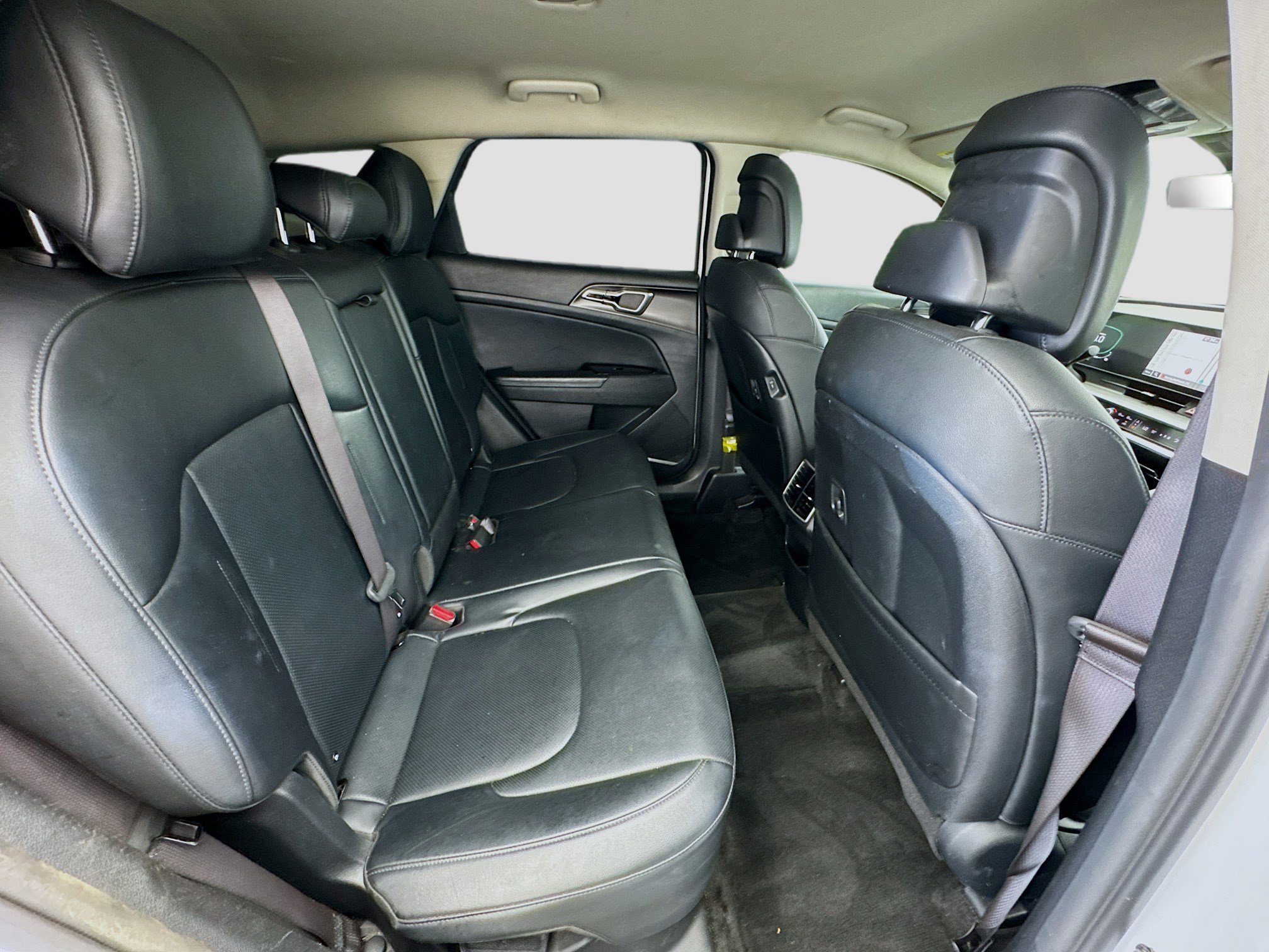 Used 2023 Kia Sportage EX image 18