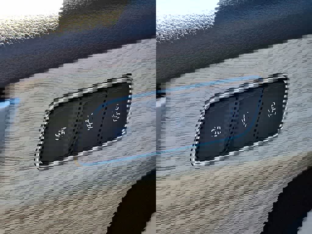 Used 2024 Hyundai Palisade Calligraphy image 25