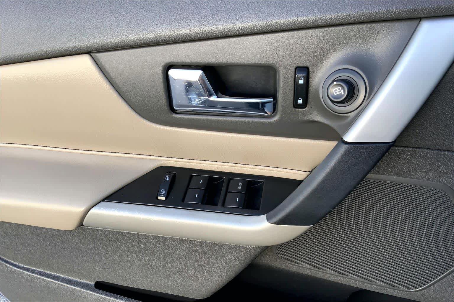 Used 2013 Ford Edge Limited image 33