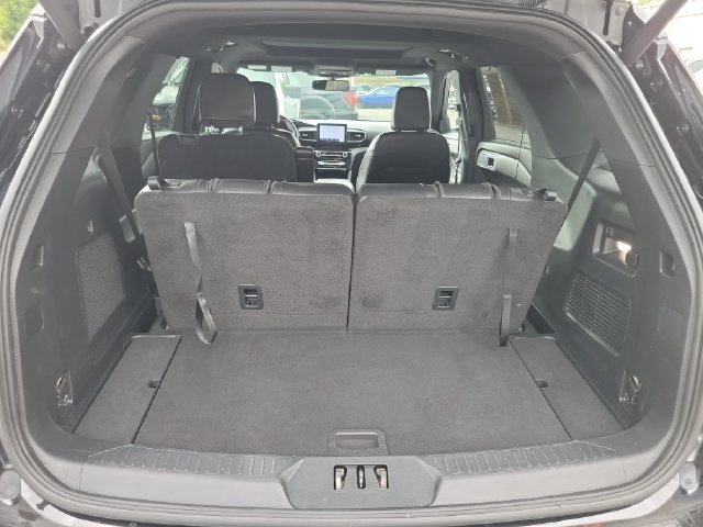 Certified 2022 Ford Explorer ST-Line w/ Class IV Trailer Tow Package RWD image 30