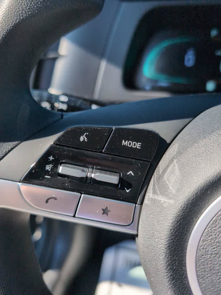 New 2026 Hyundai Elantra Hybrid FWD image 30