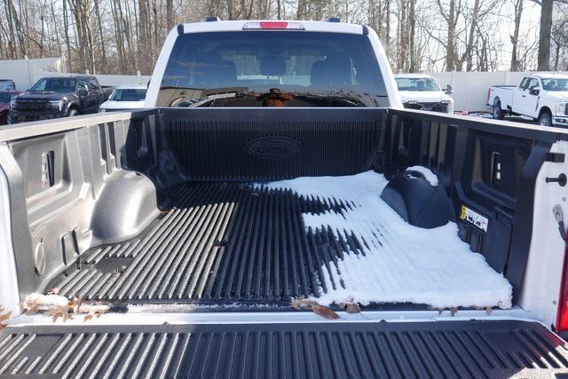 New 2026 Ford F250 XLT w/ FX4 Off-Road Package image 9