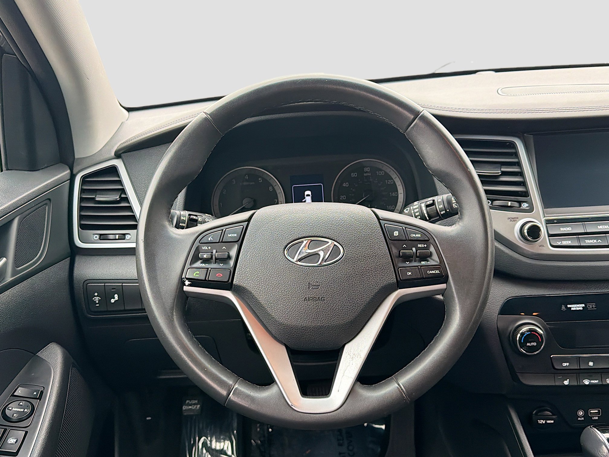 Used 2018 Hyundai Tucson SEL Plus AWD/4WD image 18