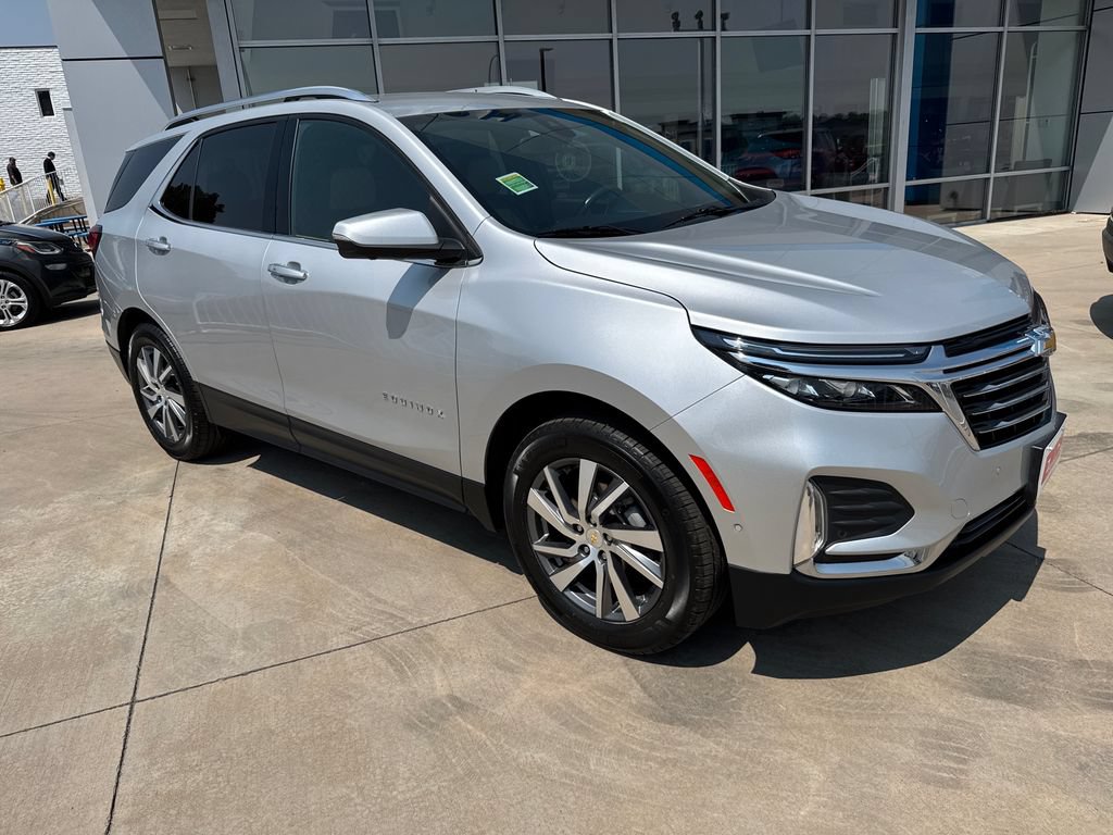 Used 2022 Chevrolet Equinox Premier AWD/4WD image 7