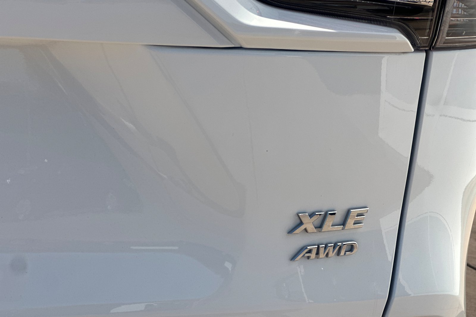 Certified 2023 Toyota RAV4 XLE w/ Convenience Package AWD/4WD image 33