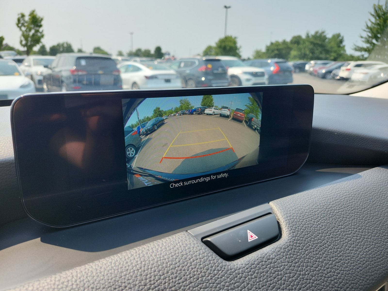 Used 2024 MAZDA CX-90 Plug-In Hybrid w/ Preferred AWD/4WD image 18