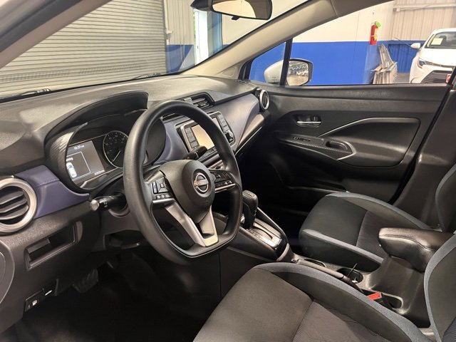 Used 2023 Nissan Versa SV image 23