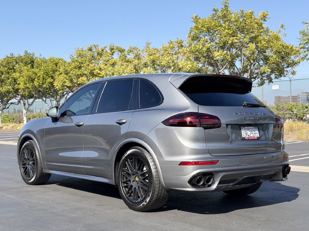 Used 2017 Porsche Cayenne GTS w/ Premium Plus Package AWD/4WD image 8