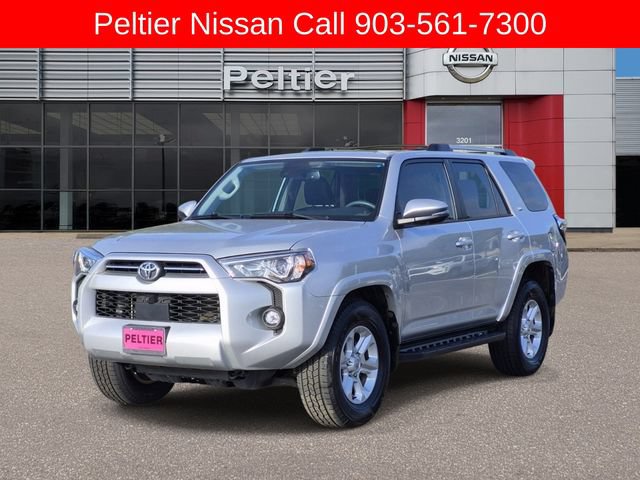 Used 2023 Toyota 4Runner SR5 Premium w/ Moonroof Package RWD image 3