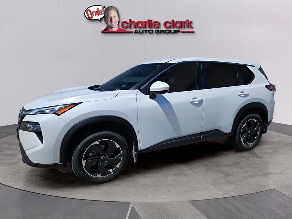 Used 2024 Nissan Rogue SV