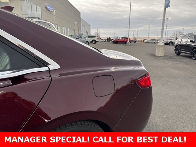 Used 2019 Lincoln Continental Select image 8