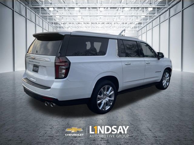 Used 2023 Chevrolet Suburban High Country image 8