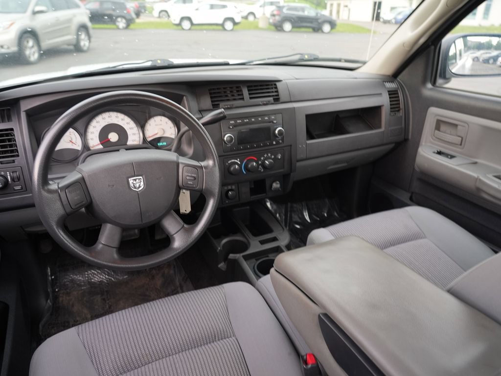 Used 2011 Dodge Dakota Big Horn w/ Skid Plate Group AWD/4WD image 23