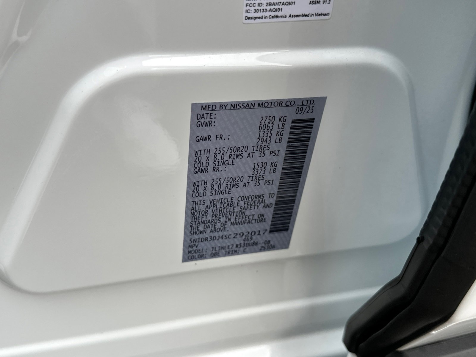 New 2025 Nissan Pathfinder Platinum w/ Cargo Package image 38