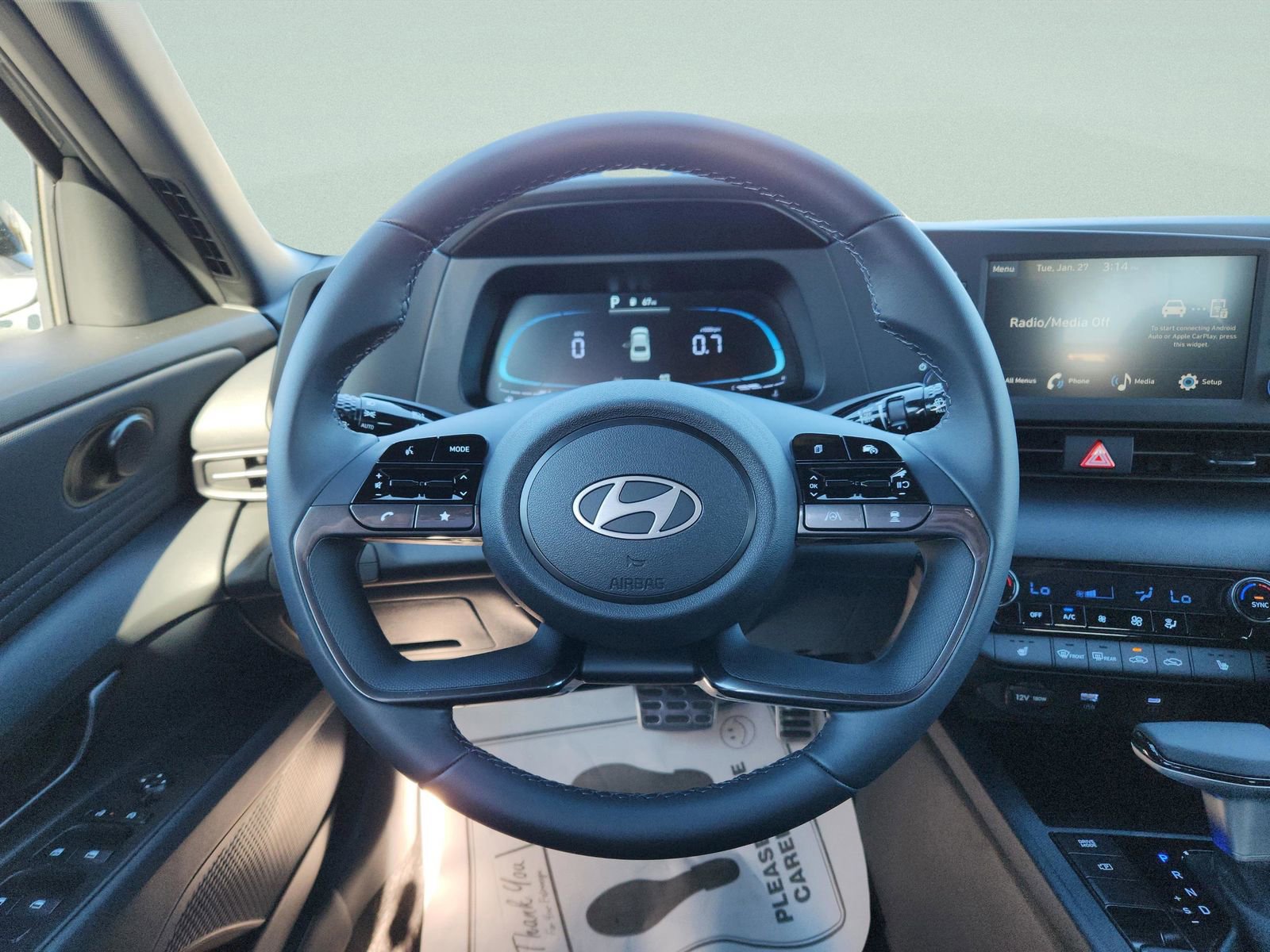 New 2026 Hyundai Elantra SEL Sport Premium w/ Cargo Package FWD image 8