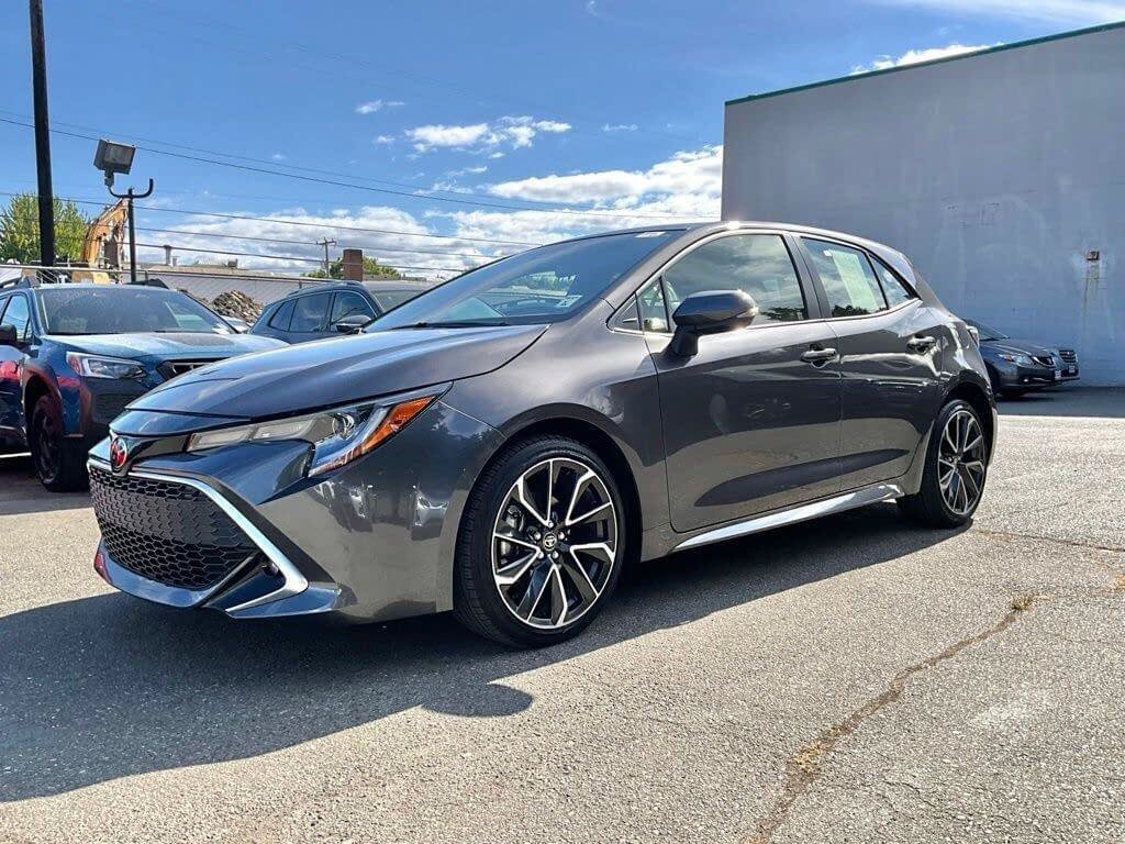 Used 2021 Toyota Corolla XSE FWD image 4