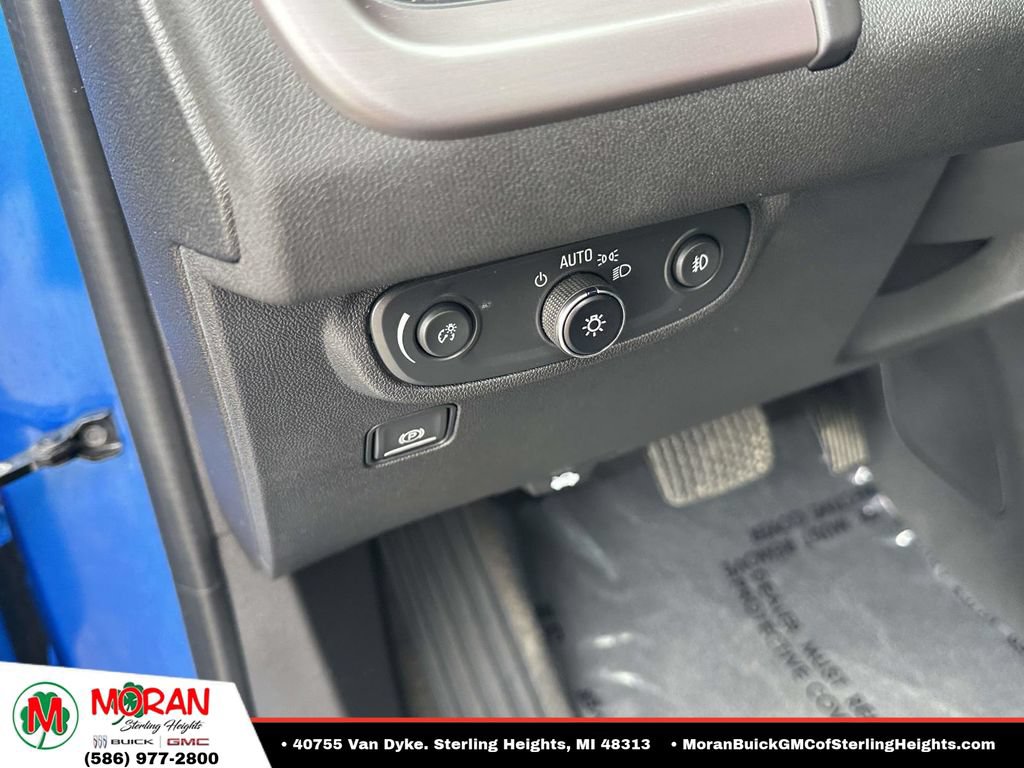 Certified 2024 GMC Terrain AT4 w/ Infotainment Package II AWD/4WD image 21