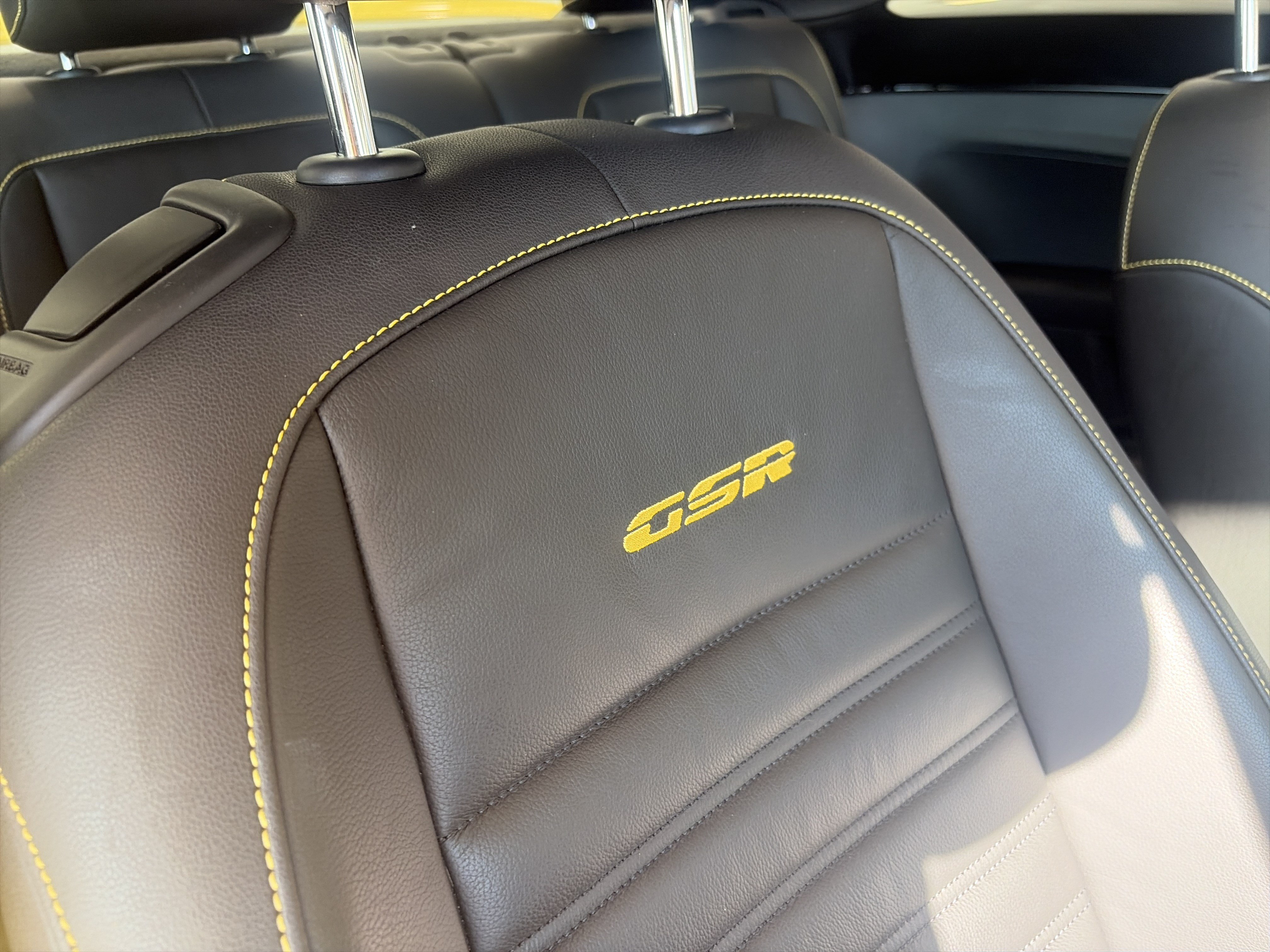Used 2014 Volkswagen Beetle GSR FWD image 46