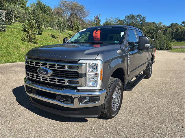 Certified 2025 Ford F250 XLT AWD/4WD image 8