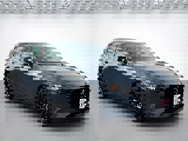 Used 2024 MAZDA MAZDA3 s image 2