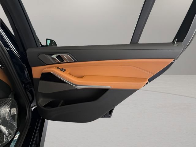 Used 2026 BMW X7 xDrive40i image 35