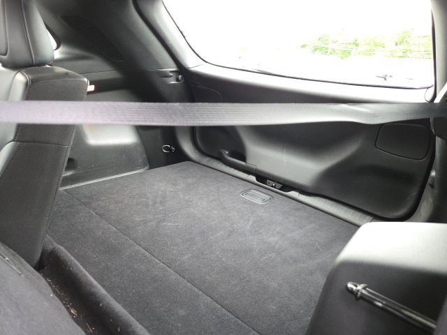 Used 2019 Jeep Cherokee Trailhawk w/ Cold Weather Group AWD/4WD image 23