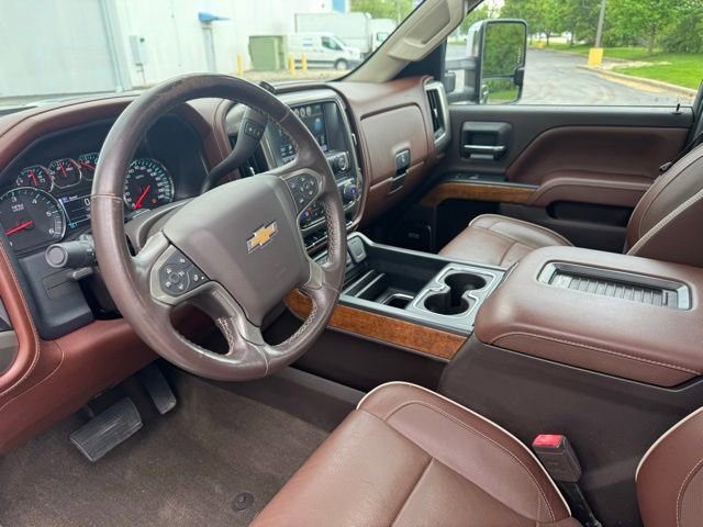 Used 2017 Chevrolet Silverado 2500 High Country AWD/4WD image 10