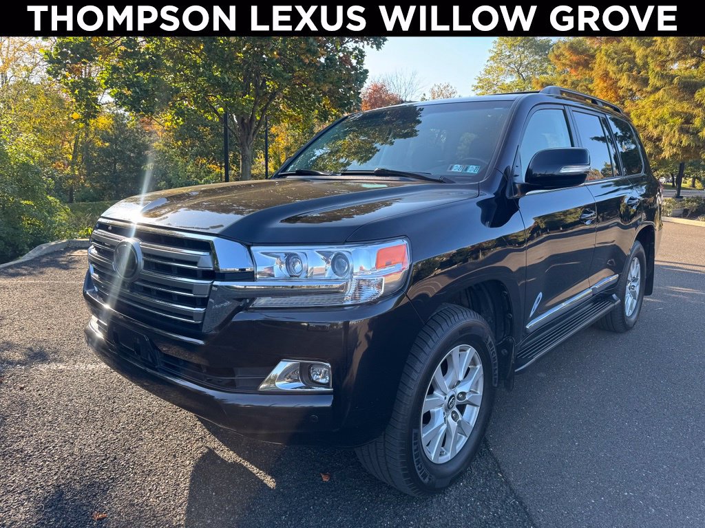 Used 2018 Toyota Land Cruiser w/ Carpet Mat Package AWD/4WD image 1