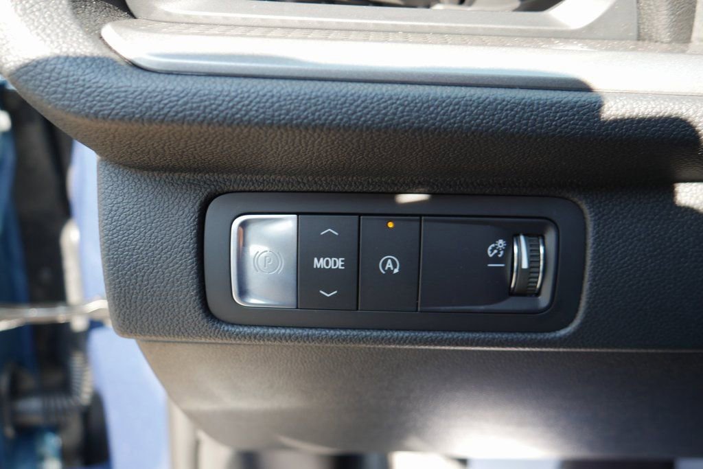 New 2026 Chevrolet Traverse LT w/ Enhanced Driving Package image 11