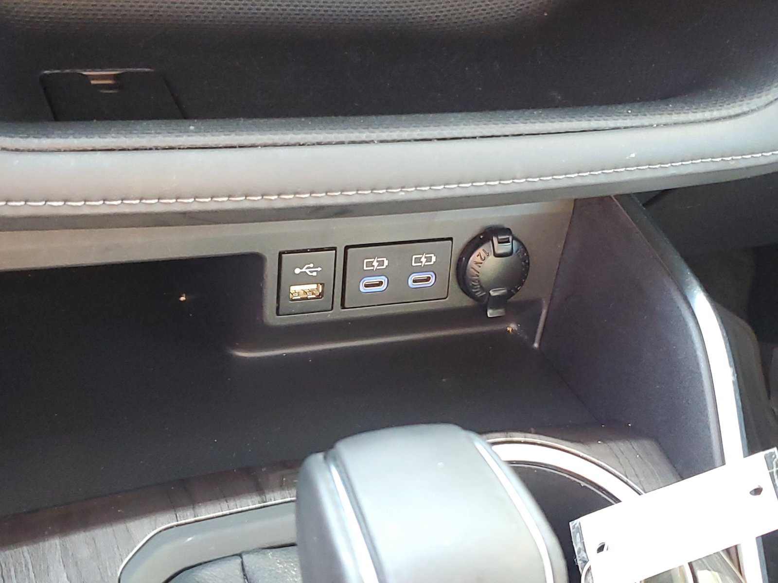 Used 2022 Toyota Highlander Limited AWD/4WD image 31